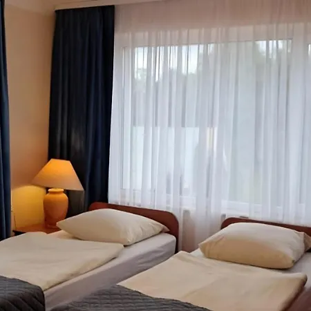 Gosciniec Pod Polna Roza 2 3*