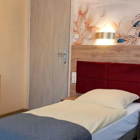 Gosciniec Pod Polna Roza 2 Gasthuis 3*